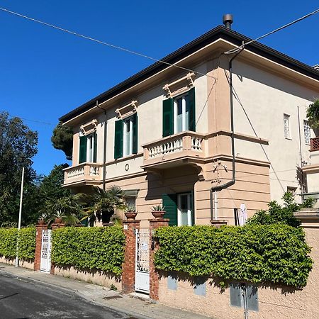 Apartamento Monolocale Pura Vida Viareggio Exterior foto