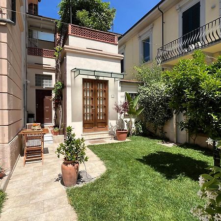 Apartamento Monolocale Pura Vida Viareggio Exterior foto