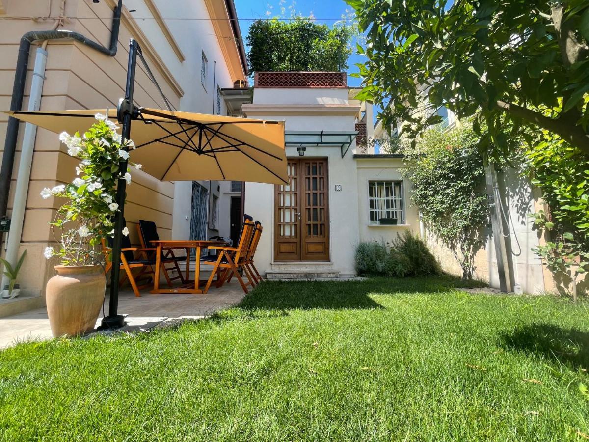 Apartamento Monolocale Pura Vida Viareggio Exterior foto